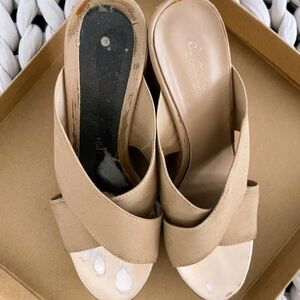 Charles David Tan Crossover Mules